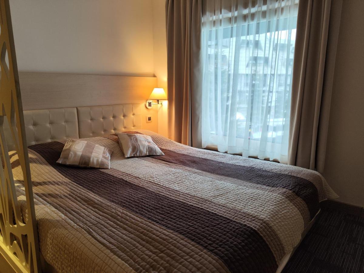 Snow White Apartments 카파오닉 외부 사진