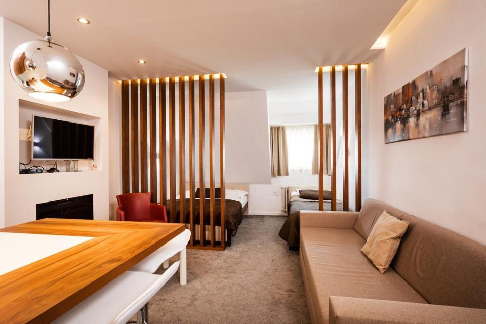 Snow White Apartments 카파오닉 외부 사진